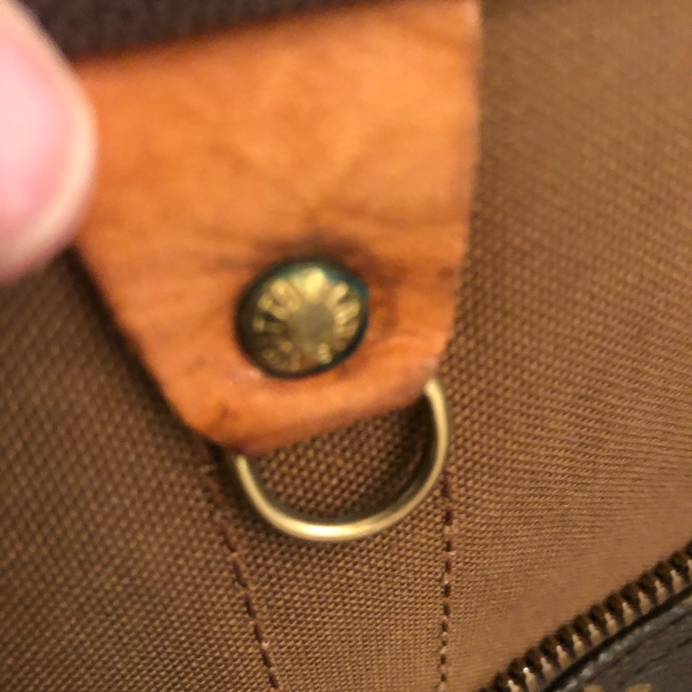 Louis Vuitton Monogram Keepall Bandouliere 60 - Picture 12 of 16